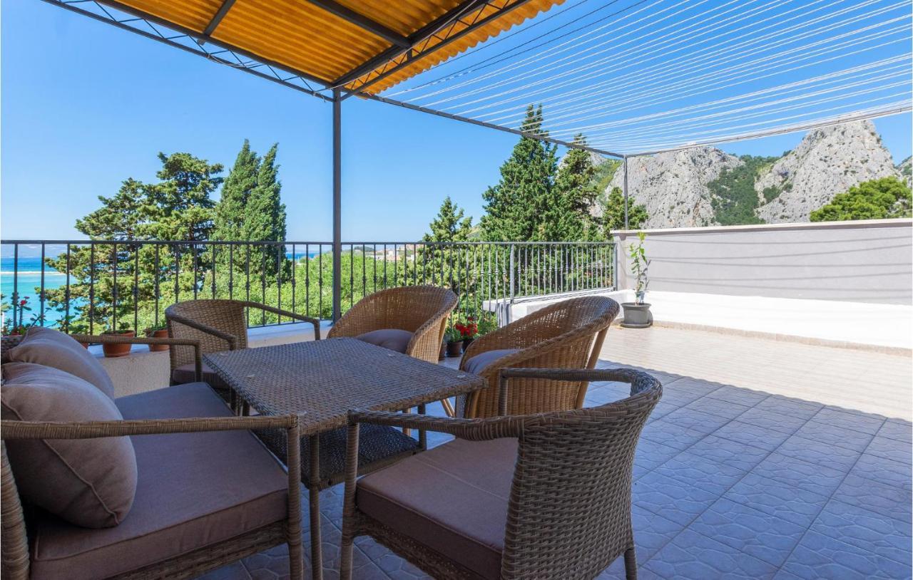 Gorgeous Apartment In Omis With Kitchen Kültér fotó